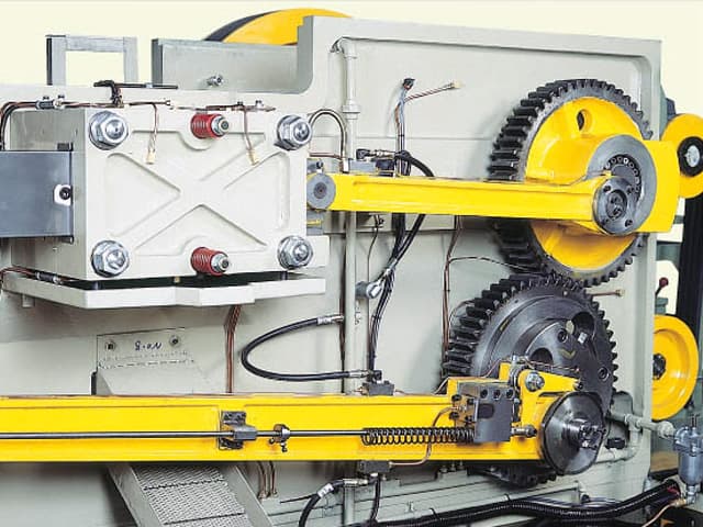 отрезной механизм холодновысадочного автомата