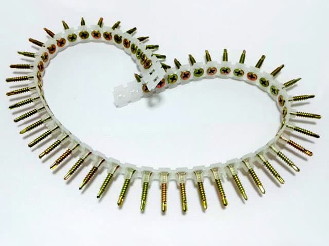 шурупы в ленте