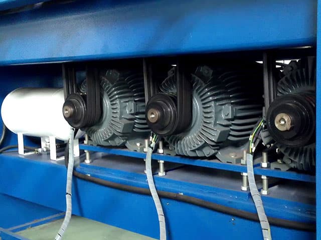 узел выпрямления проволоки