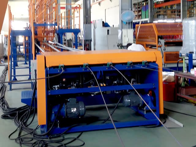 узел выпрямления проволоки